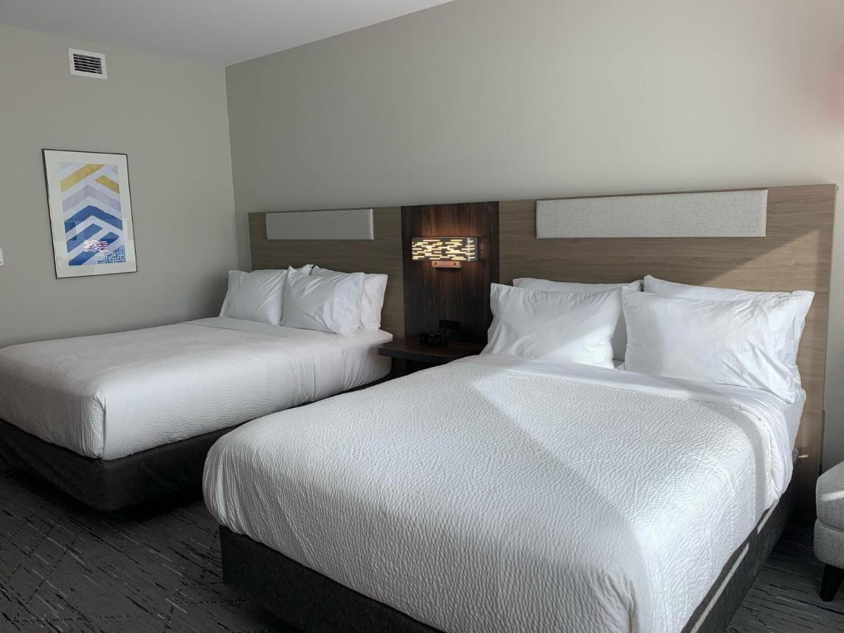 Holiday Inn Express & Suites - Courtenay - Comox By Ihg ภายนอก รูปภาพ