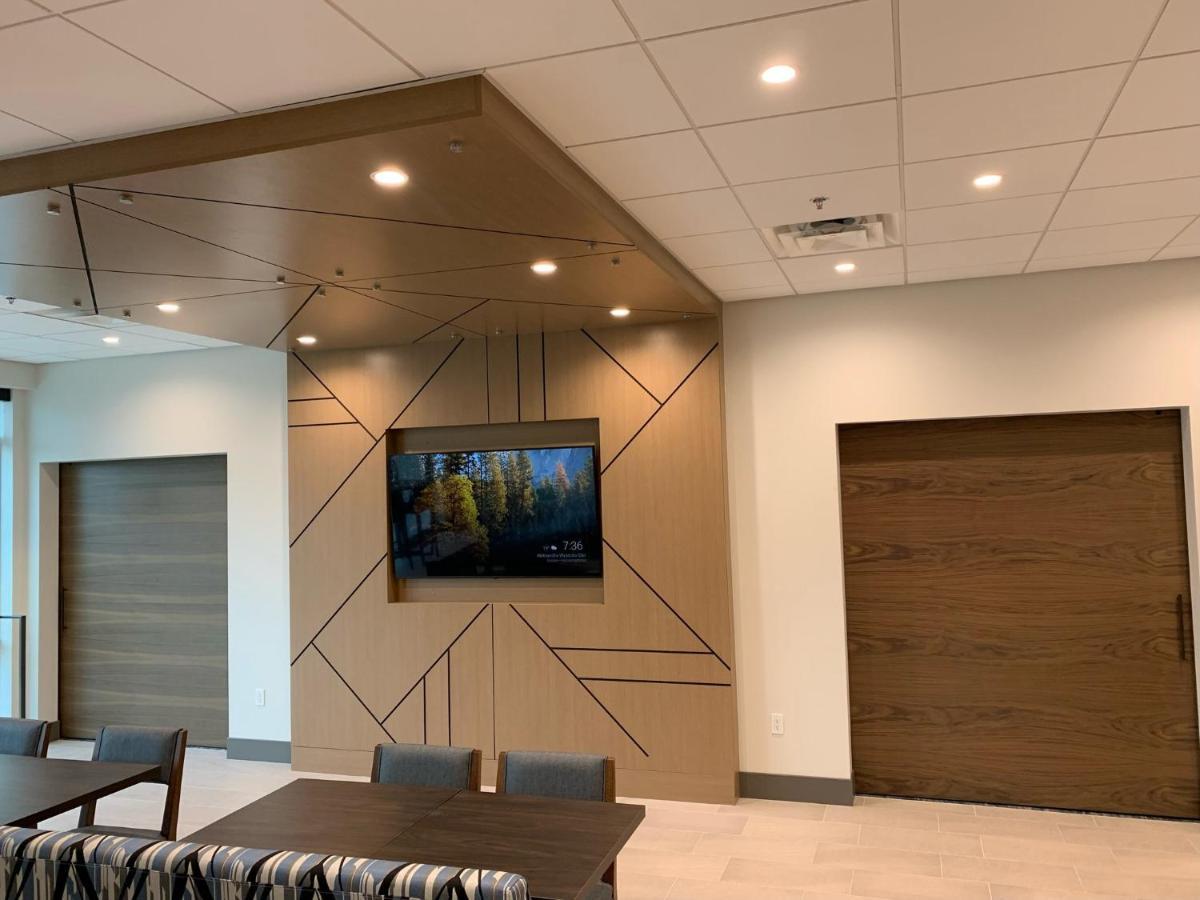Holiday Inn Express & Suites - Courtenay - Comox By Ihg ภายนอก รูปภาพ